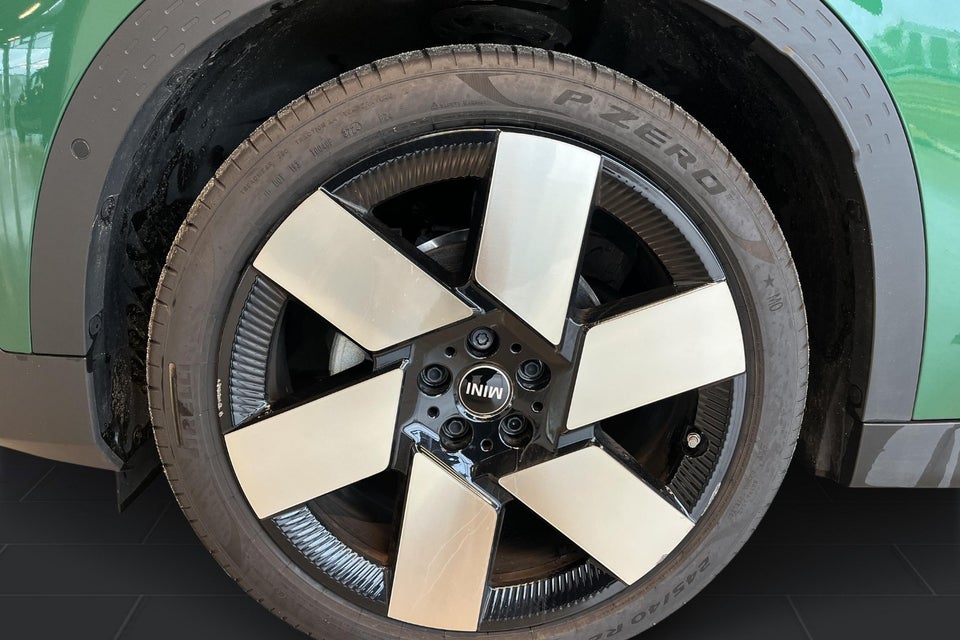 MINI Countryman E Favoured Trim XL 5d