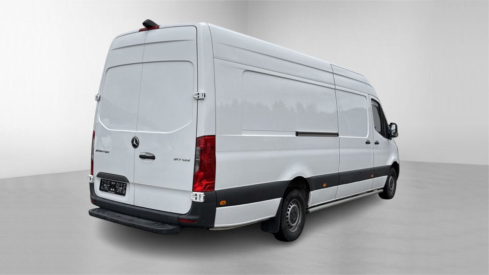 Mercedes Sprinter 317 2,0 CDi A4 Kassevogn aut. RWD