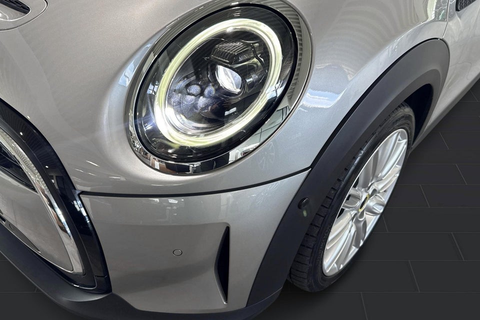 MINI Cooper SE Classic Trim 3d