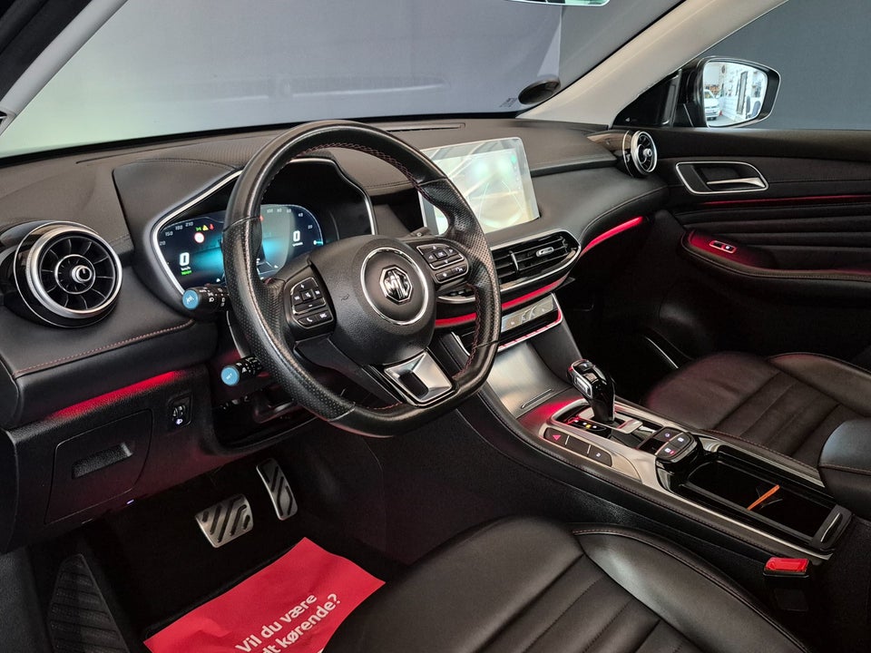 MG EHS 1,5 PHEV Luxury 5d