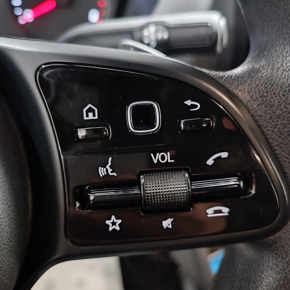 Mercedes Sprinter 317 2,0 CDi A3 Db.Kab aut. RWD 4d
