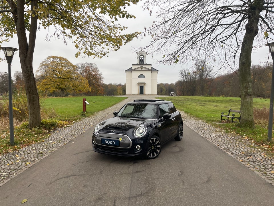 MINI Cooper SE Trim XL 3d