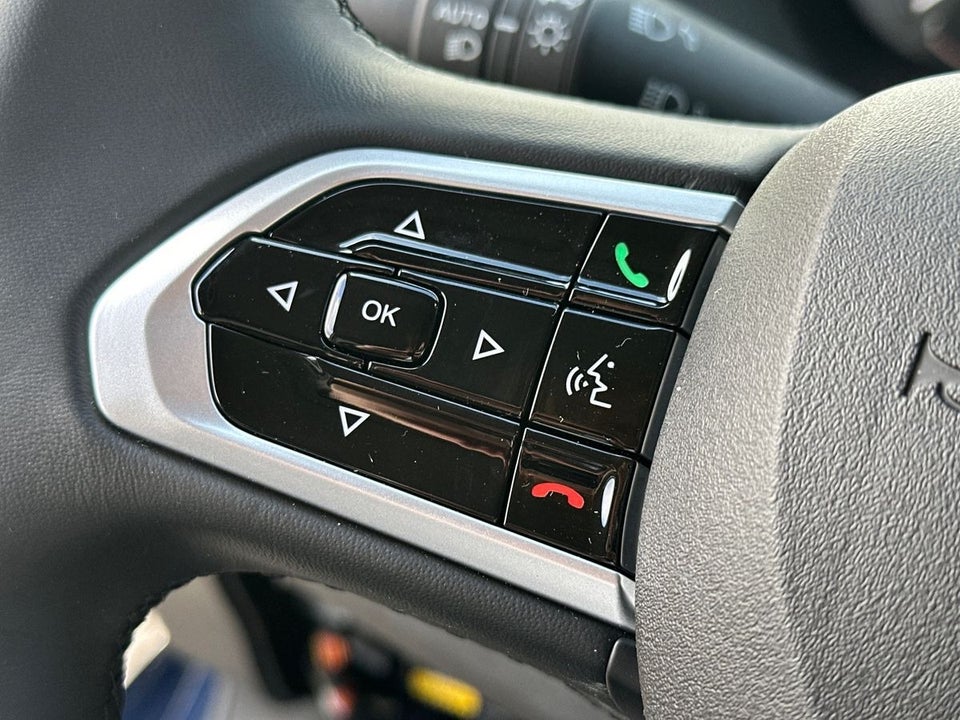 Peugeot Boxer 335 2,2 BlueHDi 180 L2H2 Premium EAT8