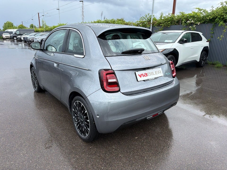 Fiat 500e 42 la Prima by Bocelli 3d