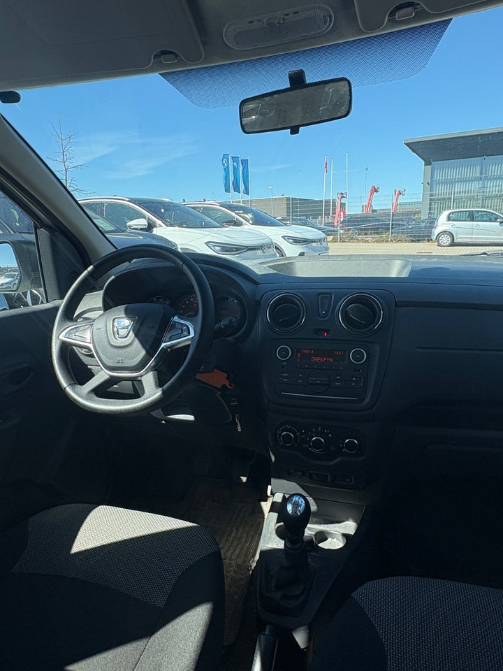 Dacia Lodgy 1,3 TCe 100 Streetway 7prs 5d