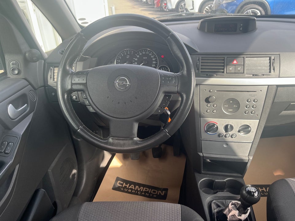Opel Meriva 1,8 16V Cosmo 5d