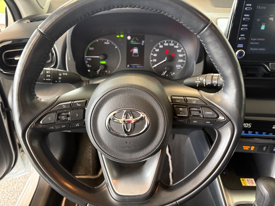 Toyota Yaris 1,5 Hybrid H3 e-CVT 5d