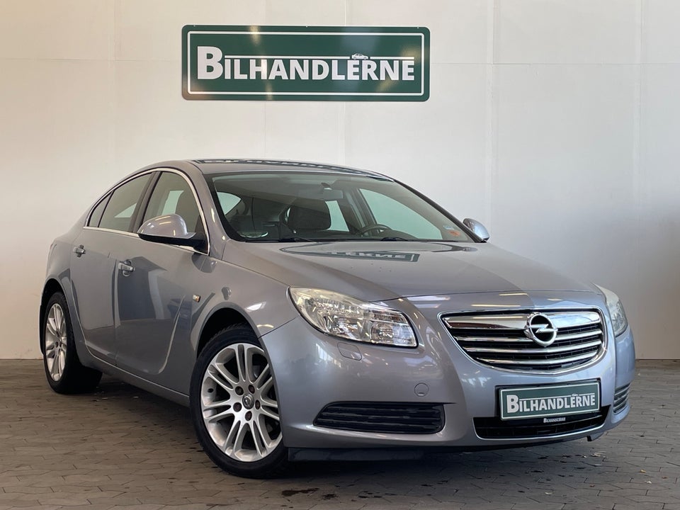 Opel Insignia 1,8 Cosmo 5d