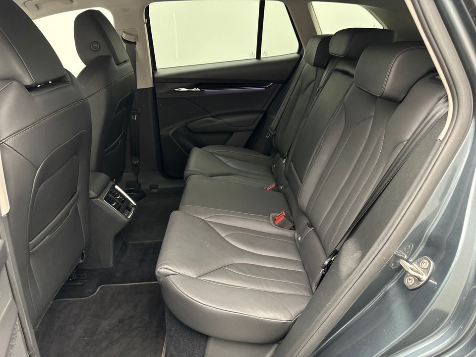 Skoda Enyaq 80 iV 5d