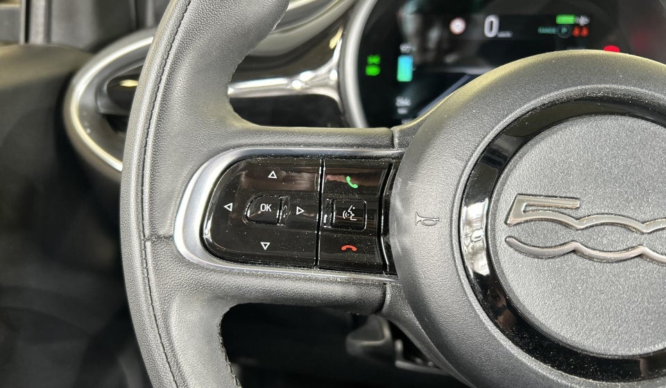 Fiat 500e 42 Icon 3d