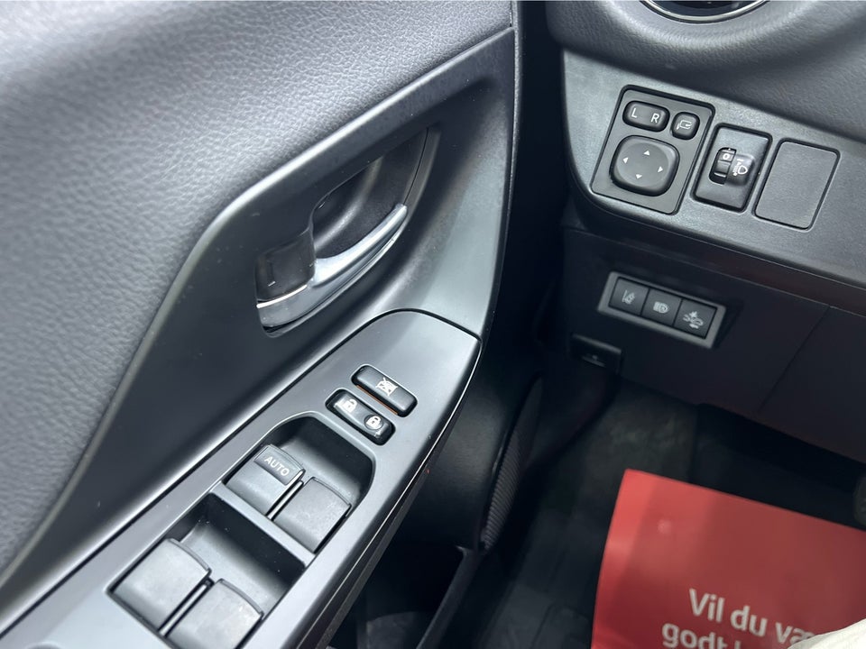 Toyota Yaris 1,5 Hybrid H3 Smart e-CVT 5d