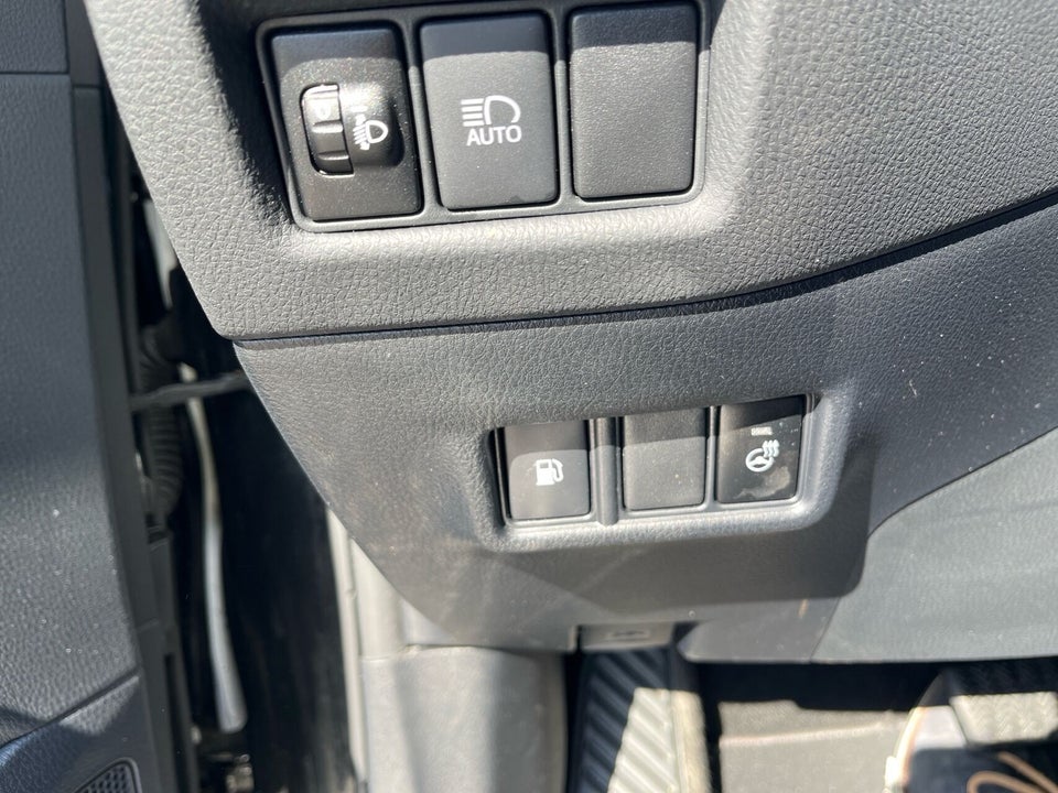 Toyota C-HR 1,8 Hybrid Selected CVT 5d