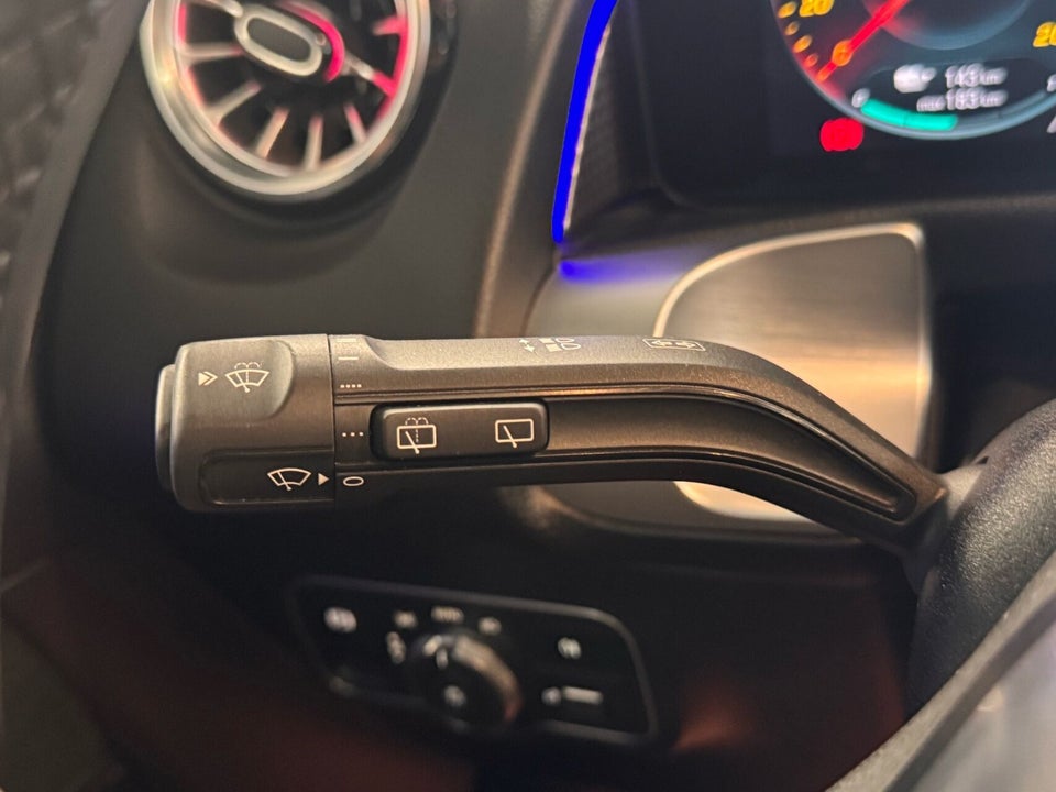 Mercedes EQB300 AMG Line 4Matic 7prs 5d