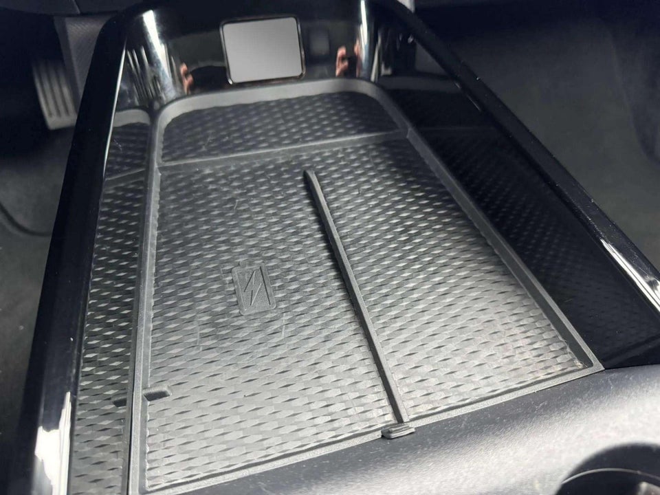 Ford Mustang Mach-E 88 Extended Range AWD 5d