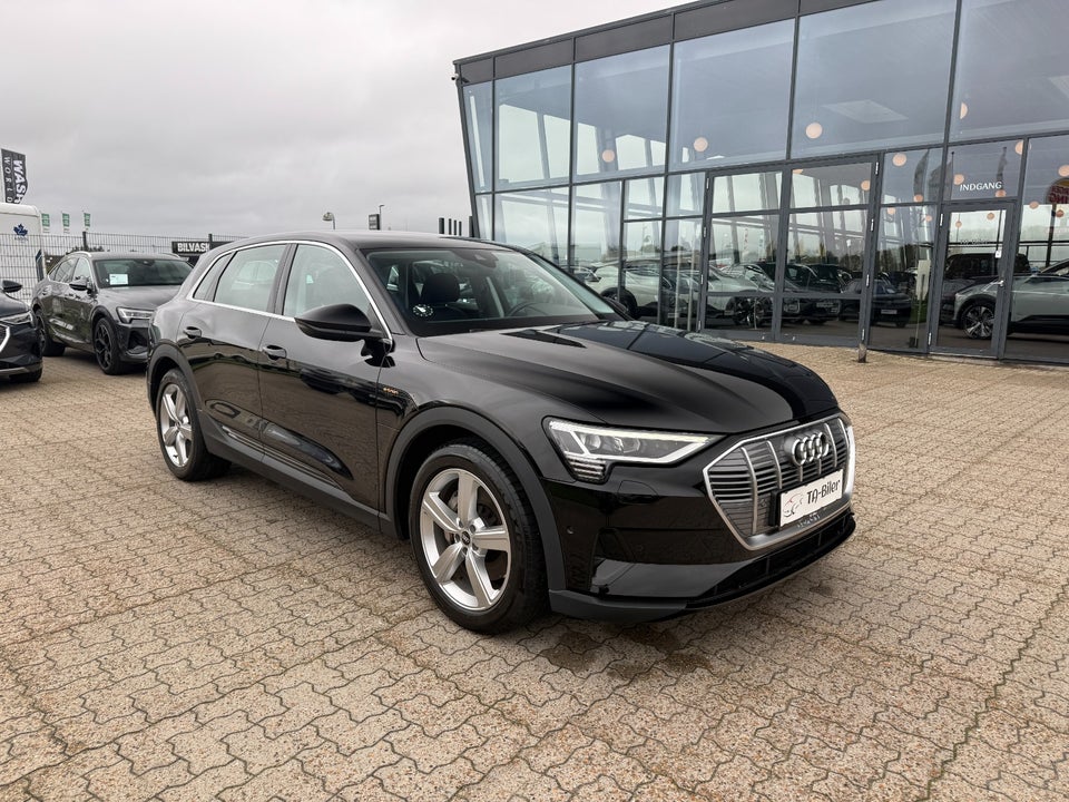 Audi e-tron 50 quattro 5d