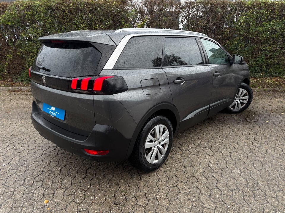 Peugeot 5008 1,2 e-THP 130 Allure 7prs 5d