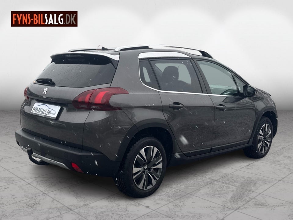 Peugeot 2008 1,2 e-THP 110 Allure Sky 5d