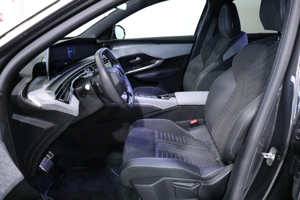 Peugeot e-5008 77 GT Pack 7prs 5d