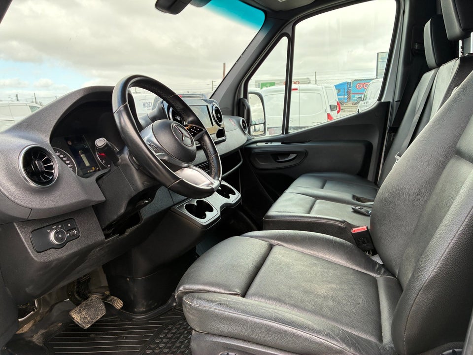Mercedes Sprinter 317 2,0 CDi A2 Kassevogn aut. RWD