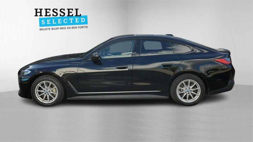 BMW i4 eDrive40 Charged 5d