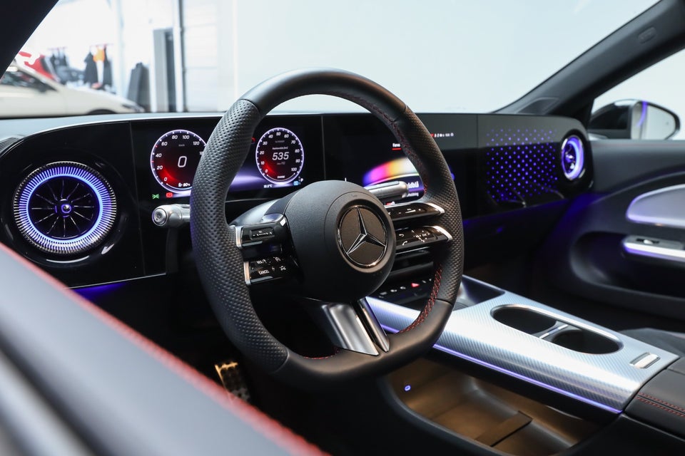 Mercedes CLA250+ EQ AMG Advance Plus 4d