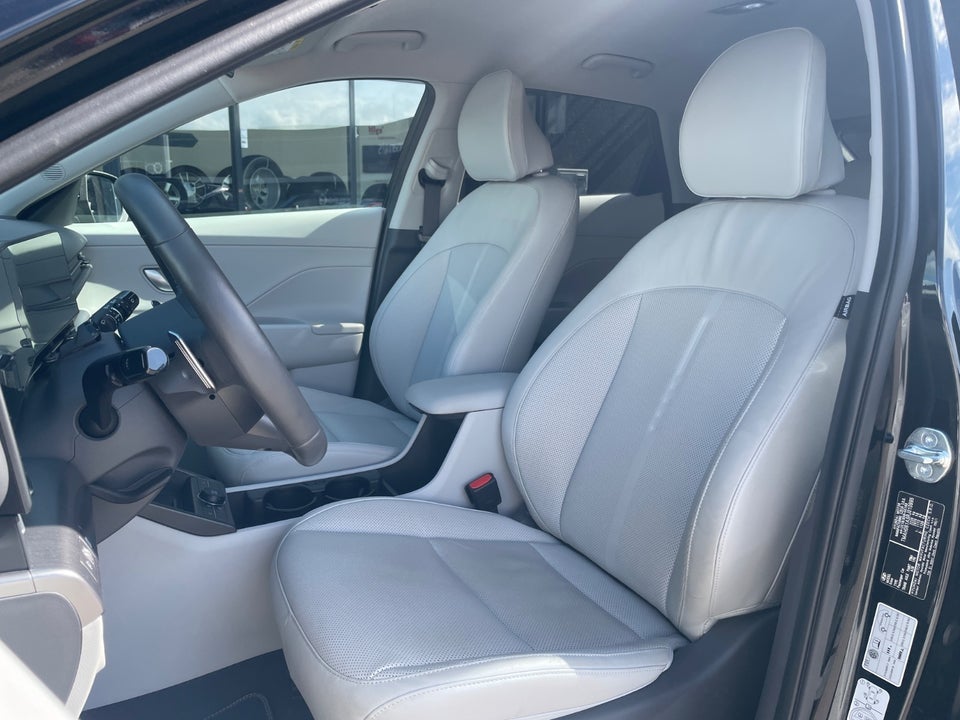 Hyundai Kona 65 EV Ultimate 5d