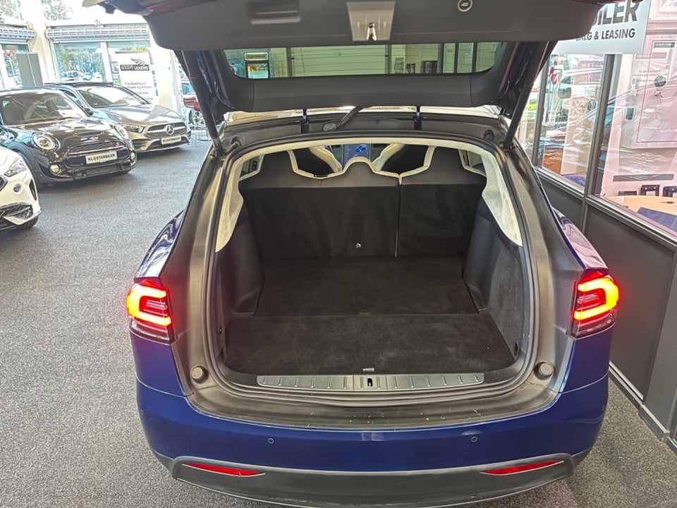 Tesla Model X 100D 5d