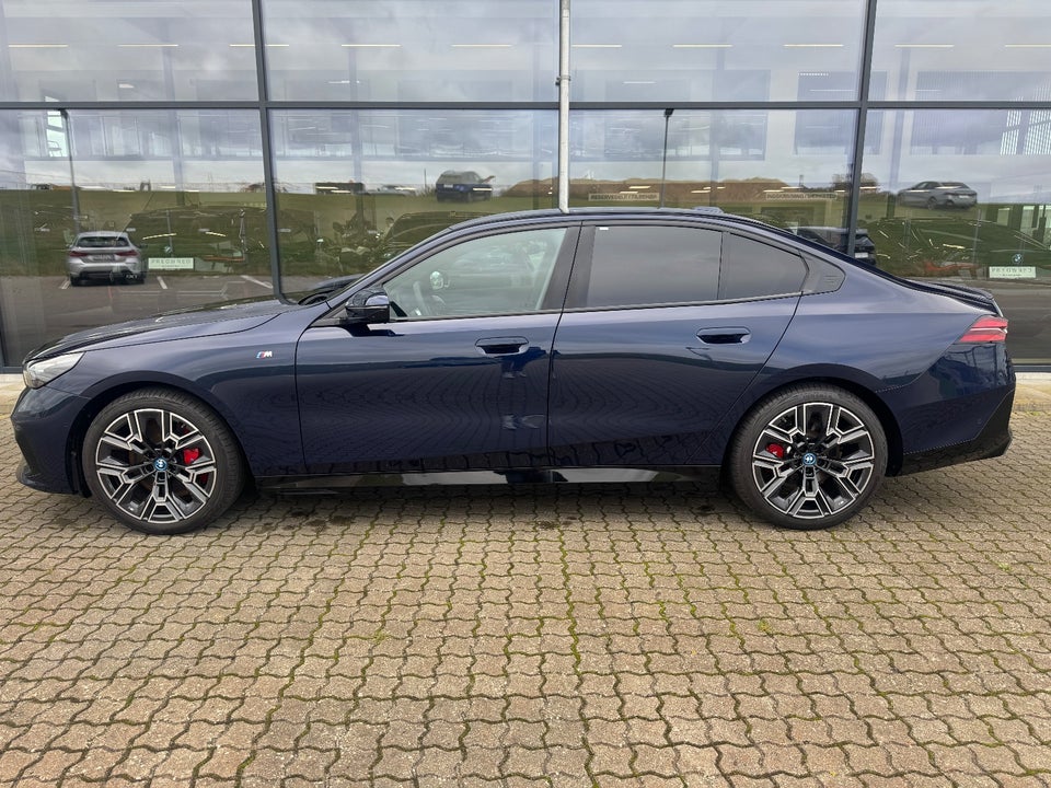 BMW i5 eDrive40 M-Sport Pro 4d