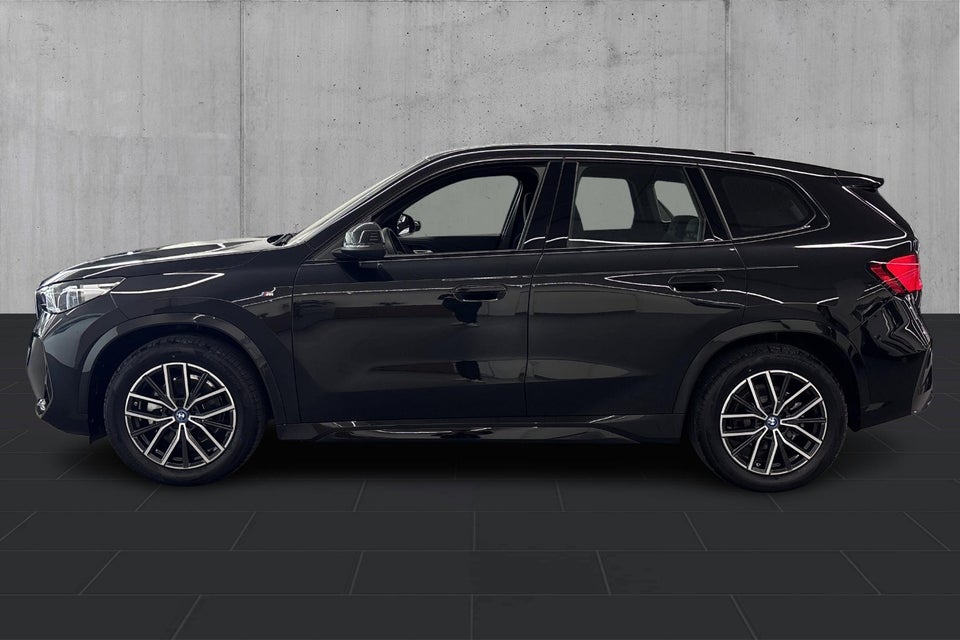 BMW iX1 eDrive20 M-Sport 5d