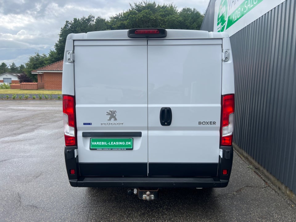 Peugeot Boxer 333 2,2 BlueHDi 165 L2H1 Premium