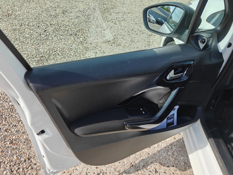 Peugeot 208 1,0 VTi Access Air 5d