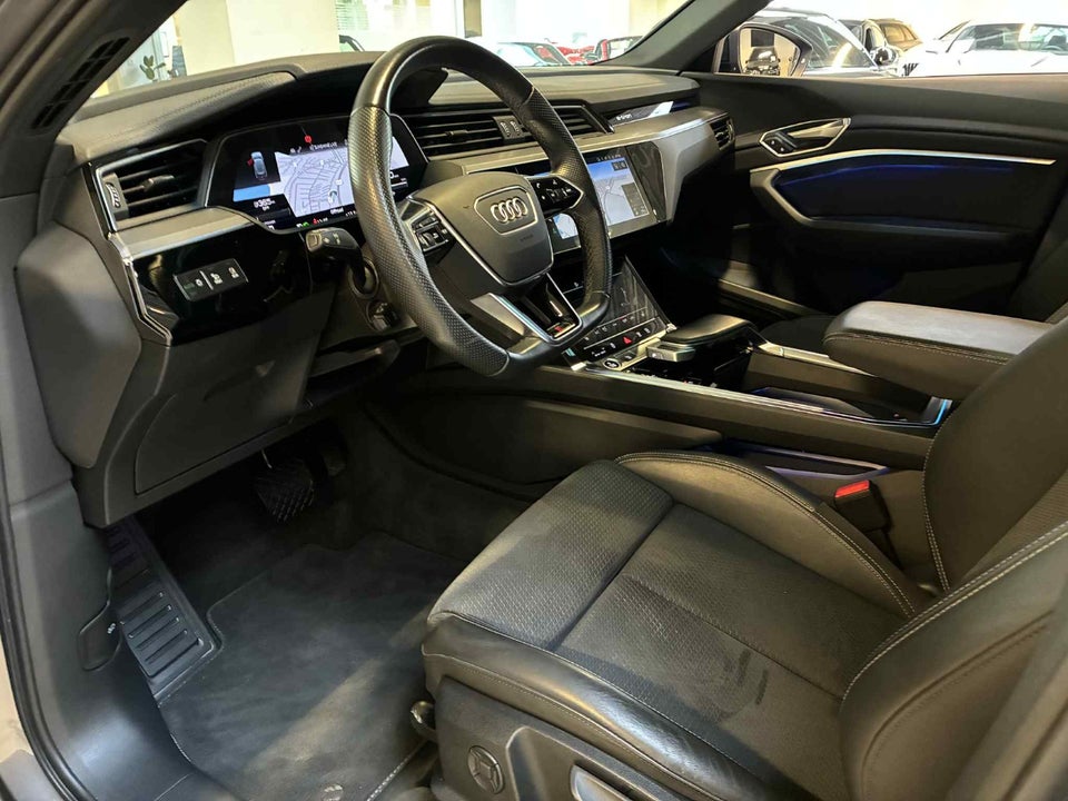 Audi e-tron 55 S-line quattro 5d