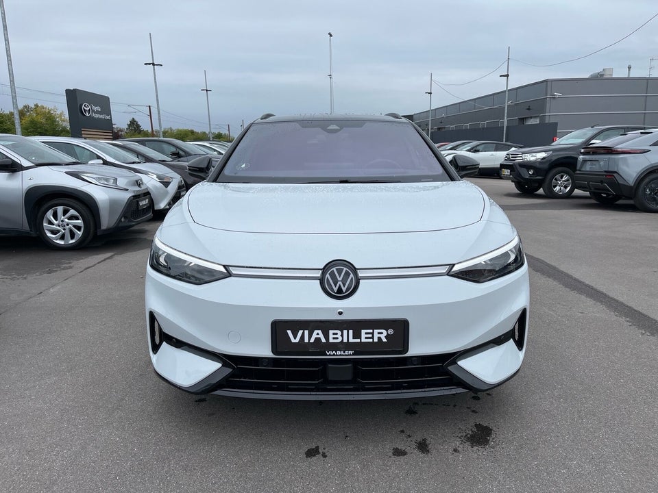VW ID.7 86 Style S Tourer 5d