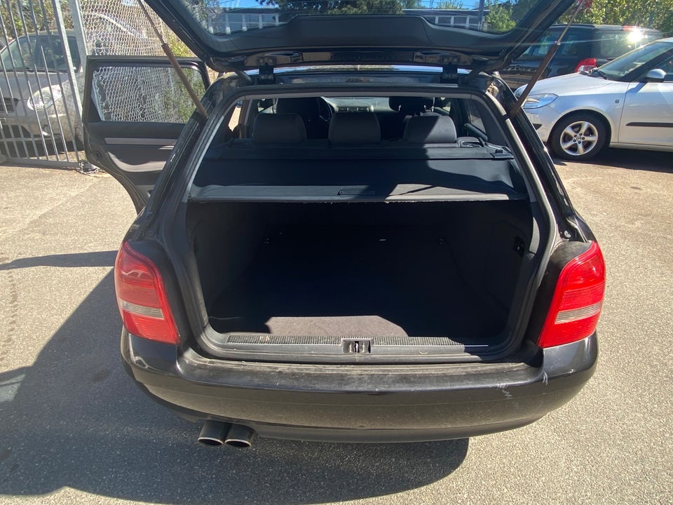Audi A4 1,6 Avant 5d