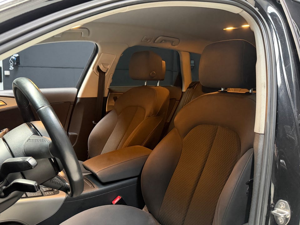 Audi A6 2,0 TDi 177 S-line Avant Multitr. 5d
