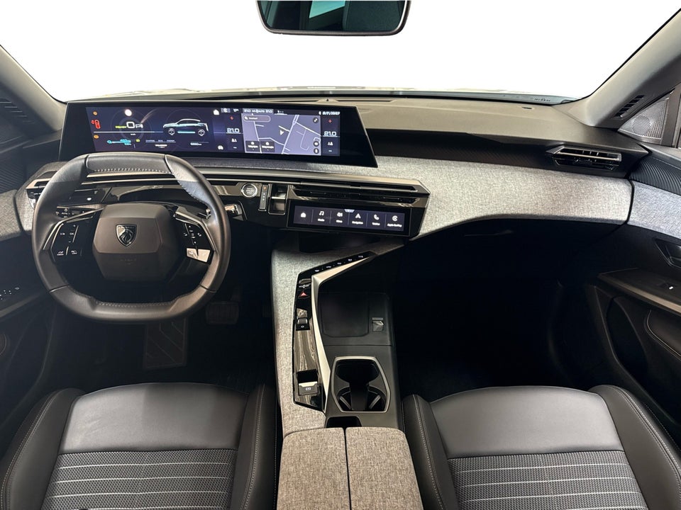 Peugeot e-3008 77 Allure 5d