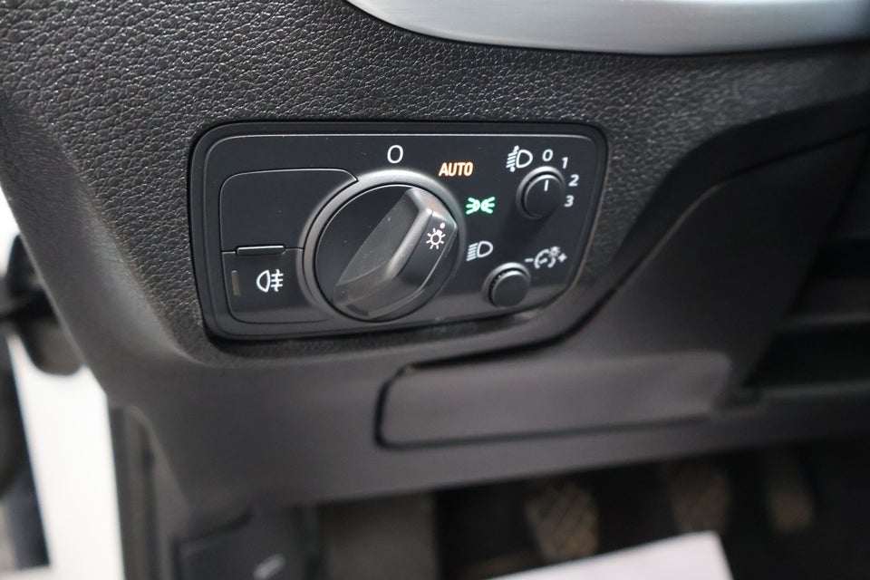 Audi Q2 35 TDi Sport 5d