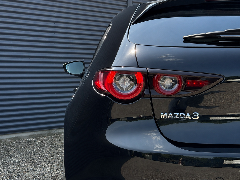 Mazda 3 2,0 e-SkyActiv-G 150 Homura aut. 5d