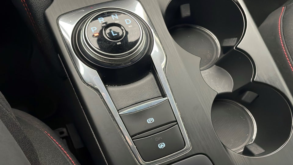 Ford Kuga 2,5 PHEV ST-Line CVT 5d