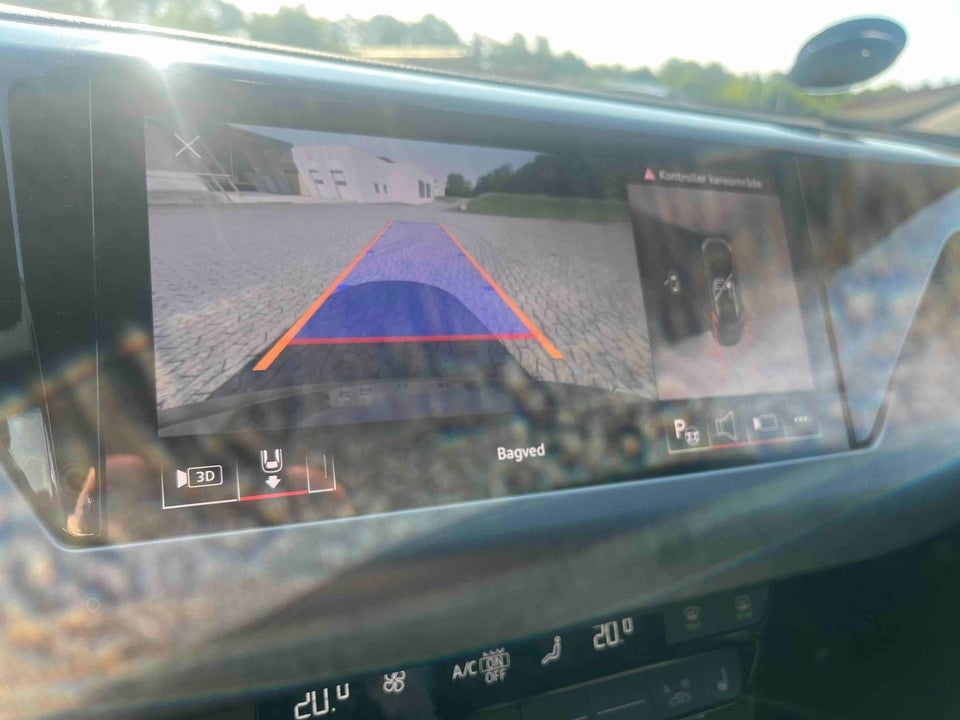 Audi e-tron GT quattro 4d