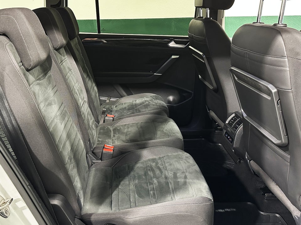 VW Touran 2,0 TDi 190 Highline DSG 5d