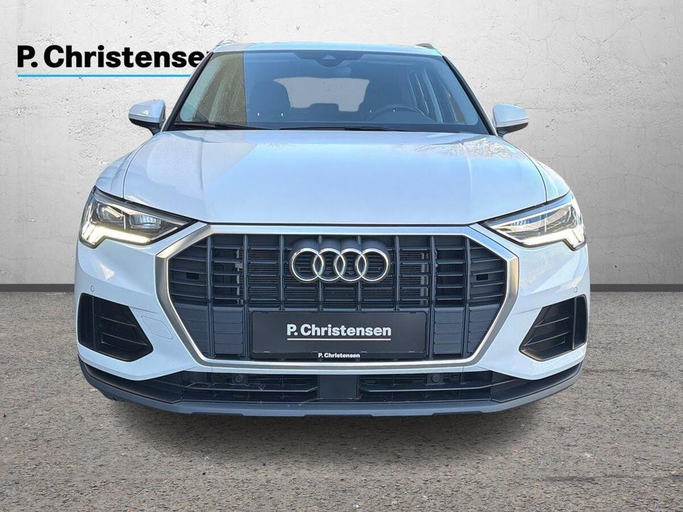 Audi Q3 45 TFSi e Attitude plus S-tr. 5d