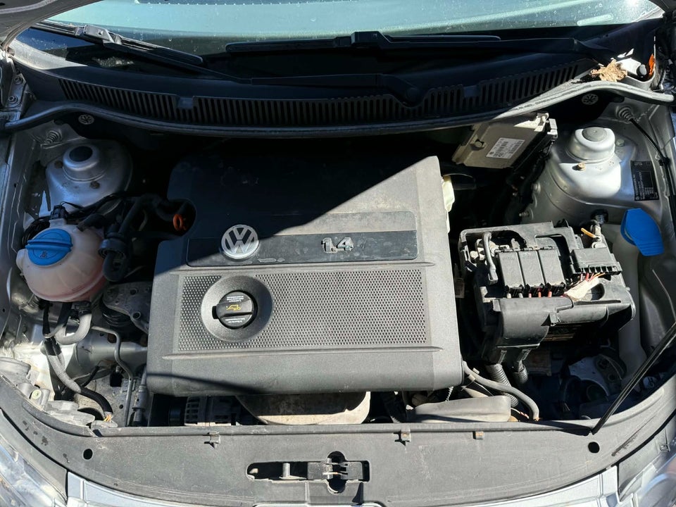 VW Polo 1,4 Trendline 75 5d