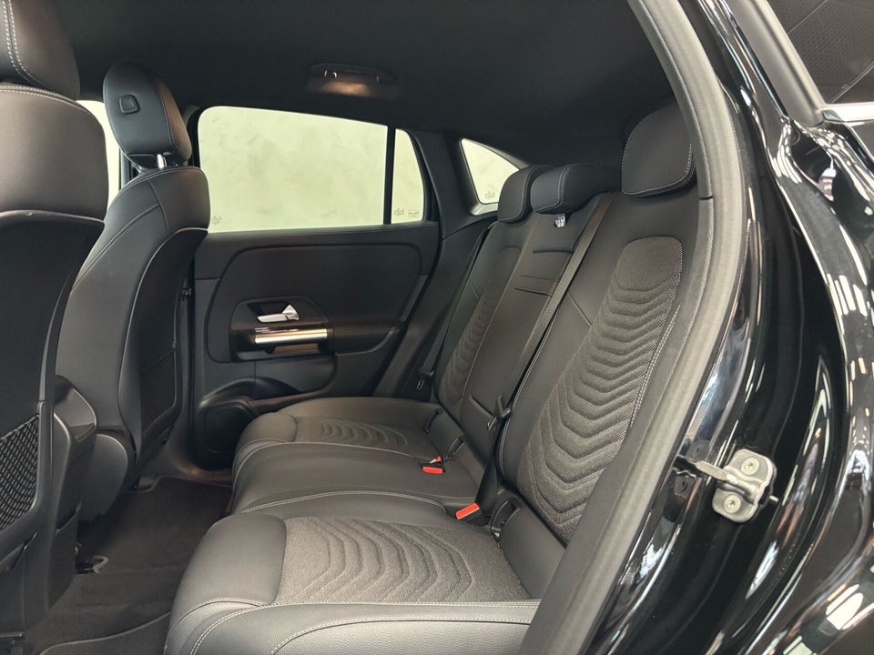 Mercedes EQA250+ Progressive 5d
