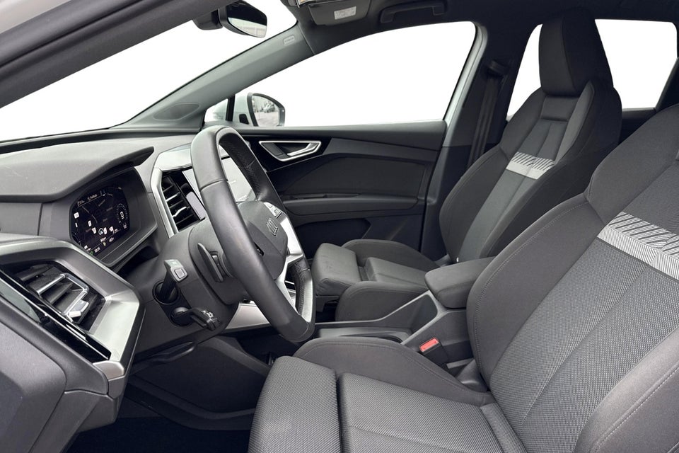 Audi Q4 e-tron 40 Attitude 5d