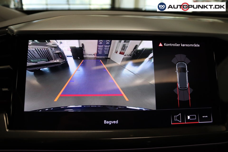 Audi Q4 e-tron 55 S-line quattro 5d