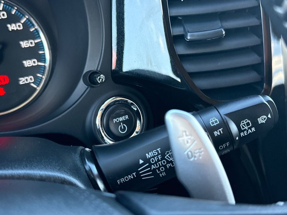 Mitsubishi Outlander 2,4 PHEV Intense CVT 4WD 5d