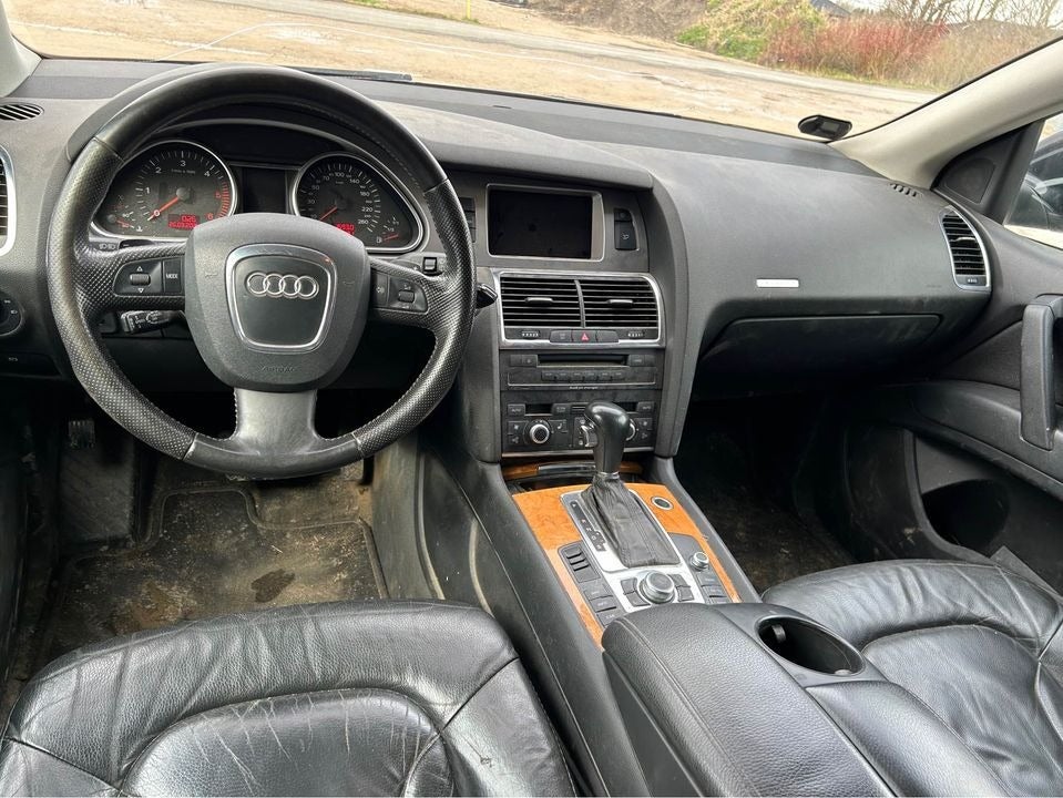 Audi Q7 3,0 TDi quattro Tiptr. Van 5d