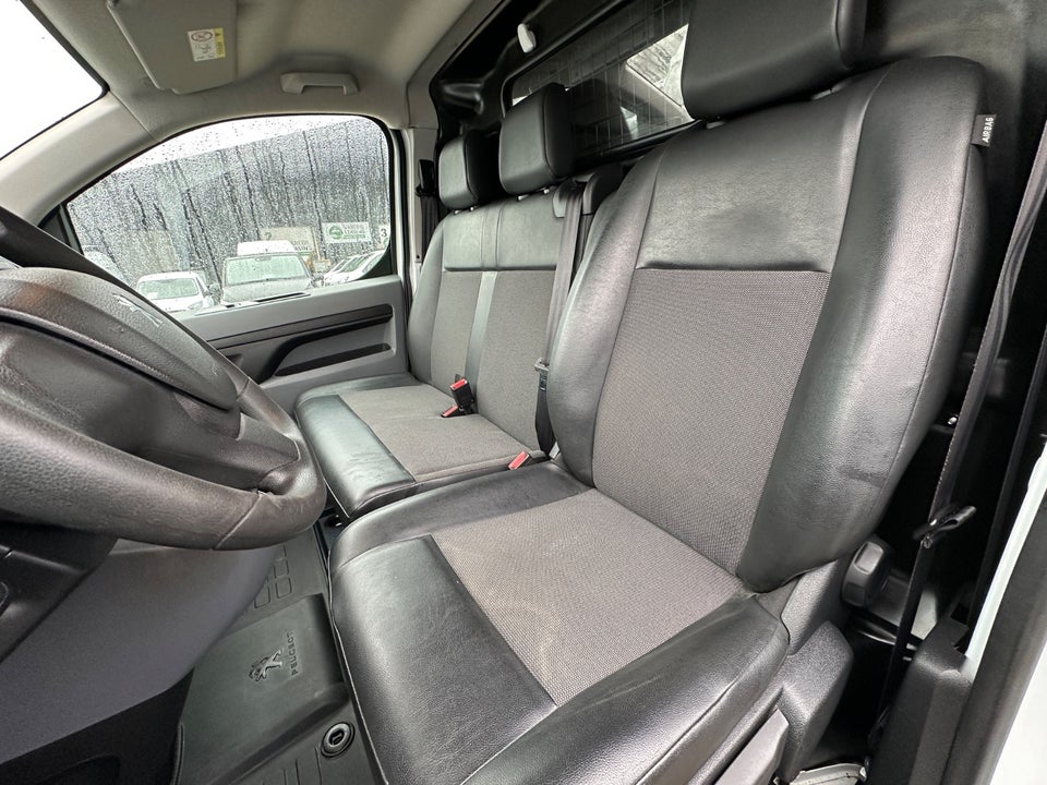 Peugeot Expert 2,0 BlueHDi 120 L2 Plus Van