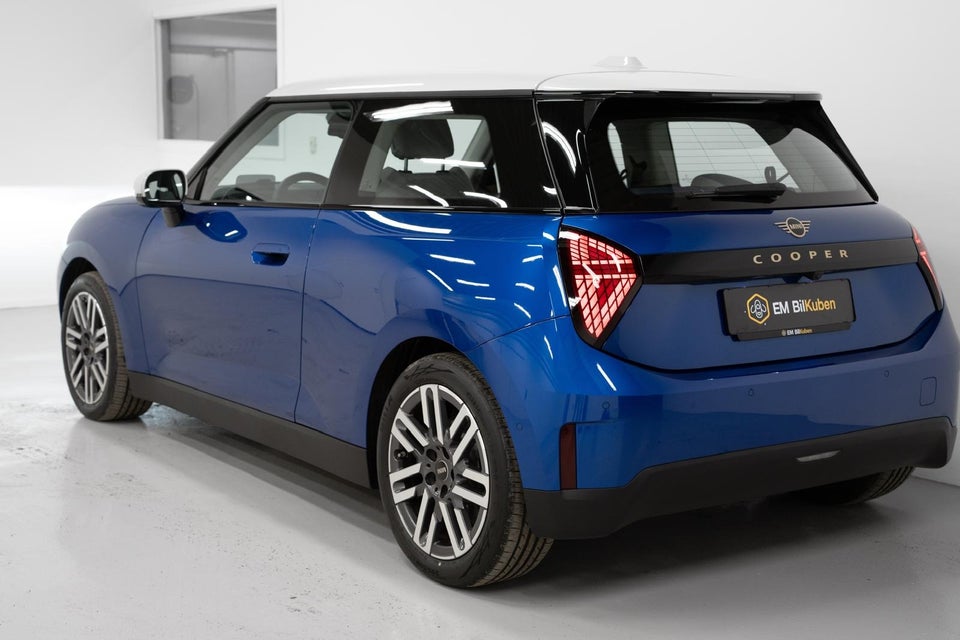 MINI Cooper E Classic Trim S 3d